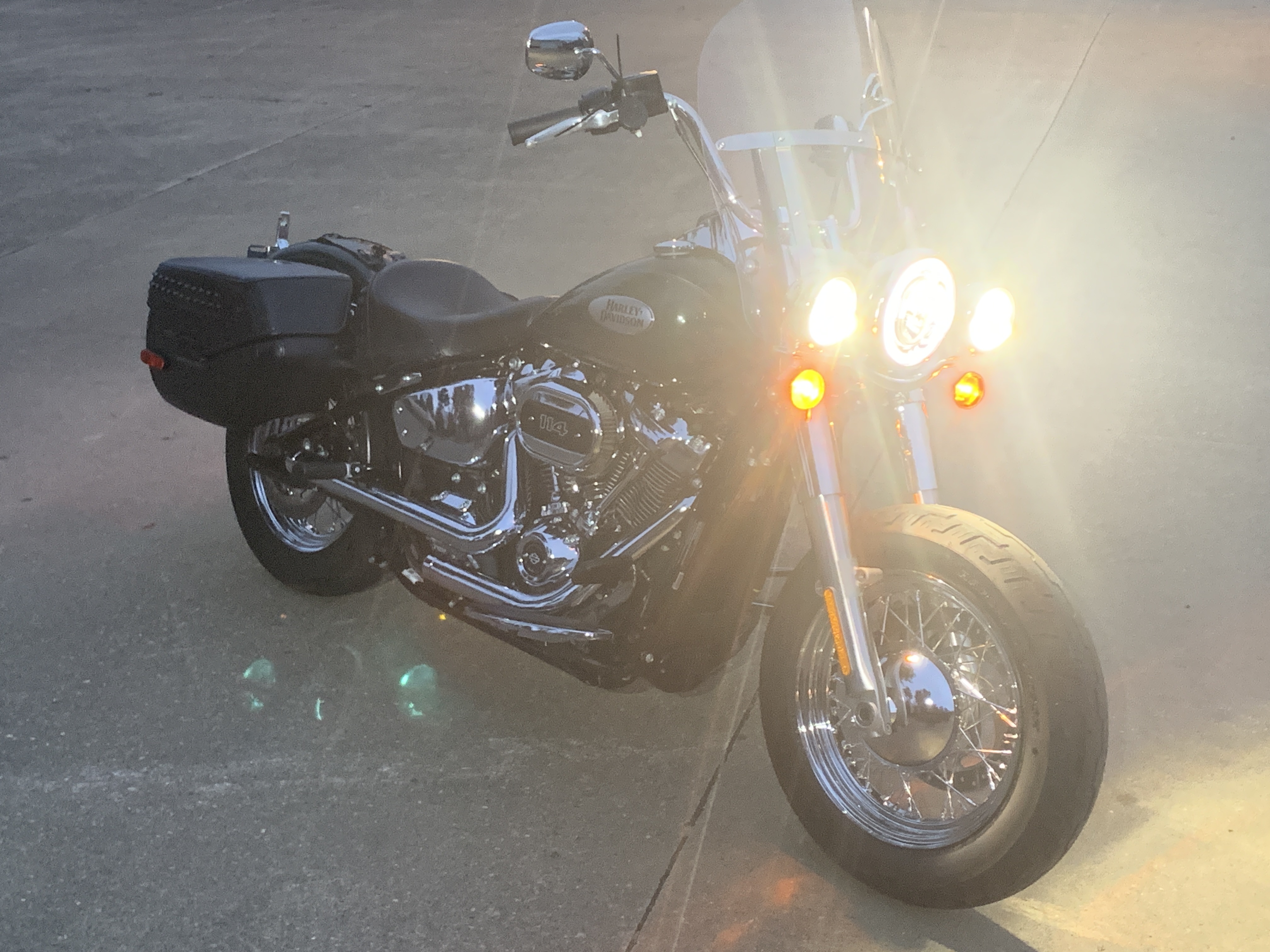 2024 Harley-Davidson FLHCS Heritage Classic